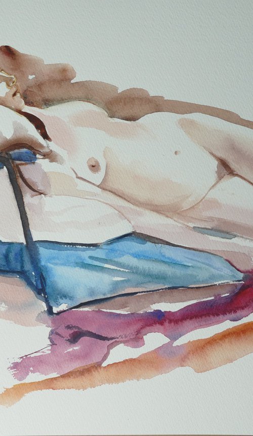 Reclining female nude by Rory O’Neill