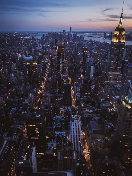 MANHATTAN LIGHTS