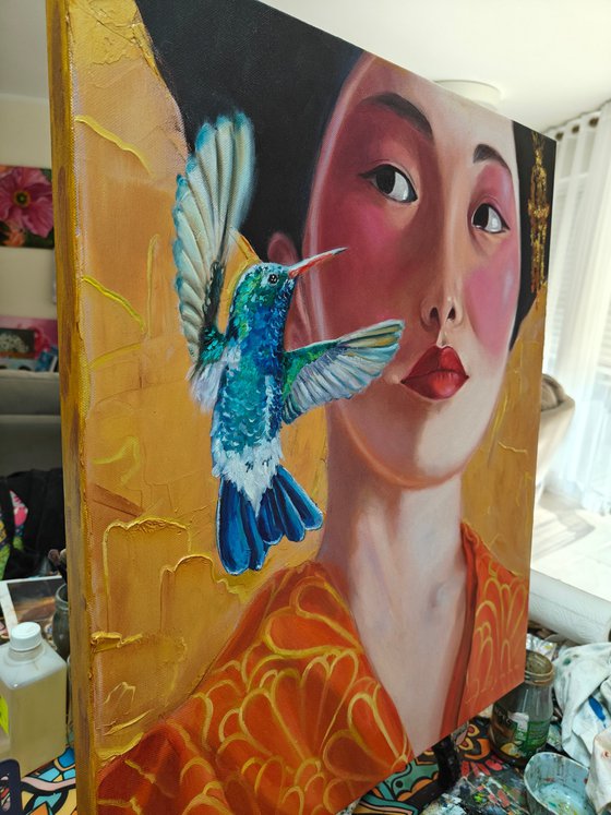 Geisha with hummingbird