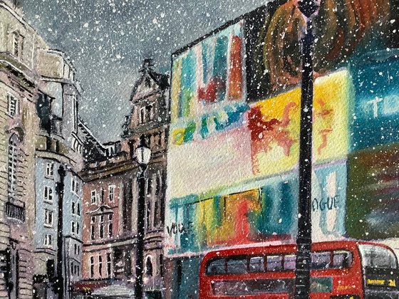 Piccadilly Circus in Winter snow
