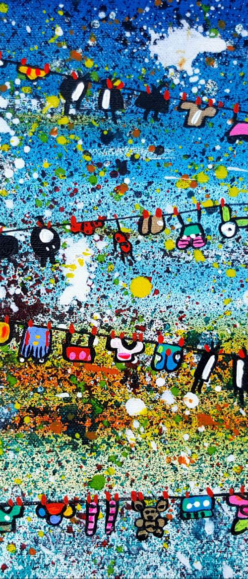 Special Space Laundry Televisions 25 x 25 cm by Maria Luisa  Azzini