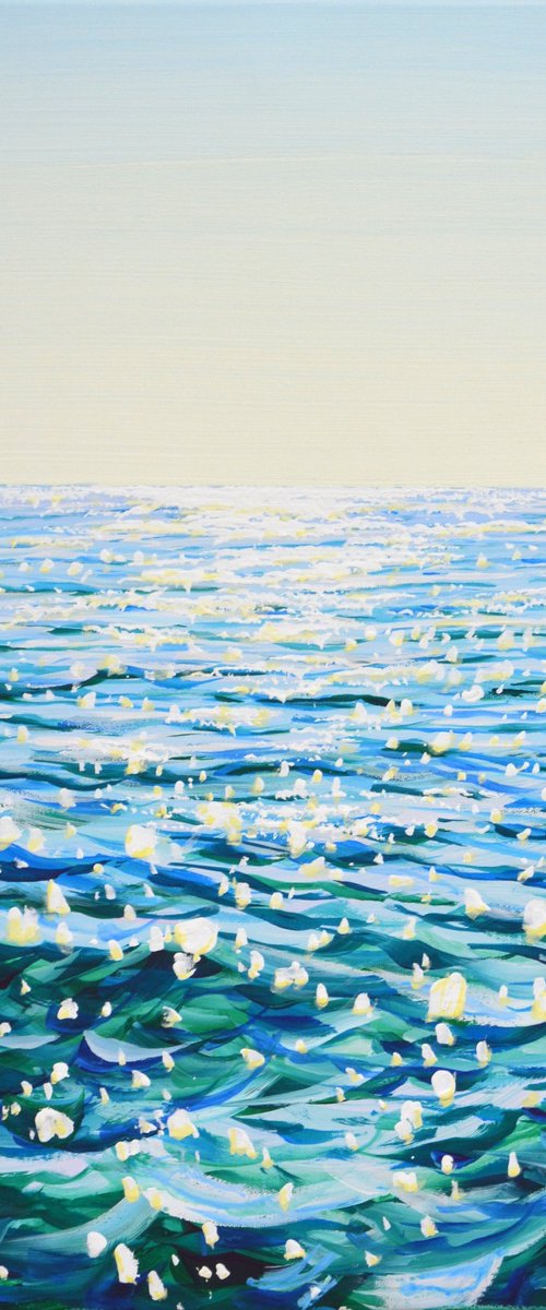 Clear day. Ocean light. by Iryna Kastsova