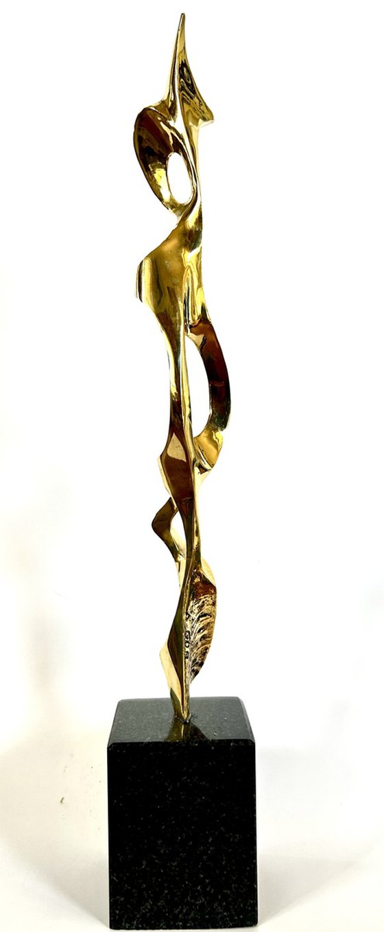Spirit of Dance, no 5/7