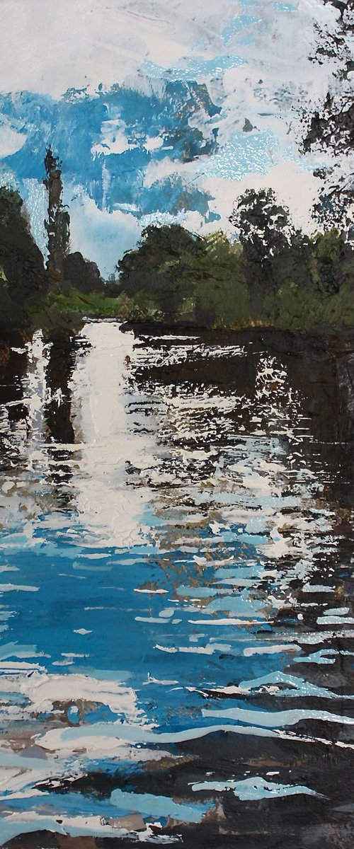 Estate Lake 1 by Simon Jones