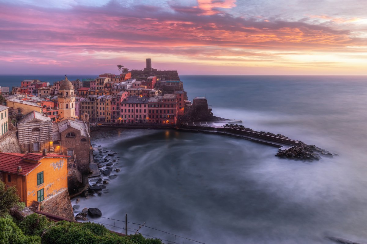 VISION AT SUNSET ON VERNAZZA - Photographic Print on 10mm Rigid Support by Giovanni Laudicina