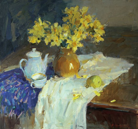 Still life with daffodils