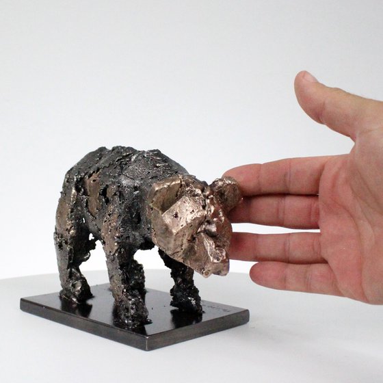 Bear 110-21 - Metal animal sculpture - bronze and steel lace