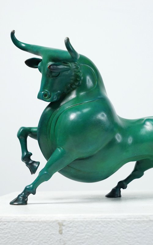 bull（Reduced-scale replica） by Zhao Yongchang 赵永昌