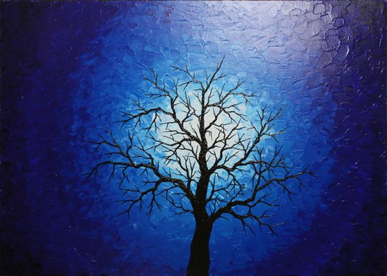 Silhouette of night tree