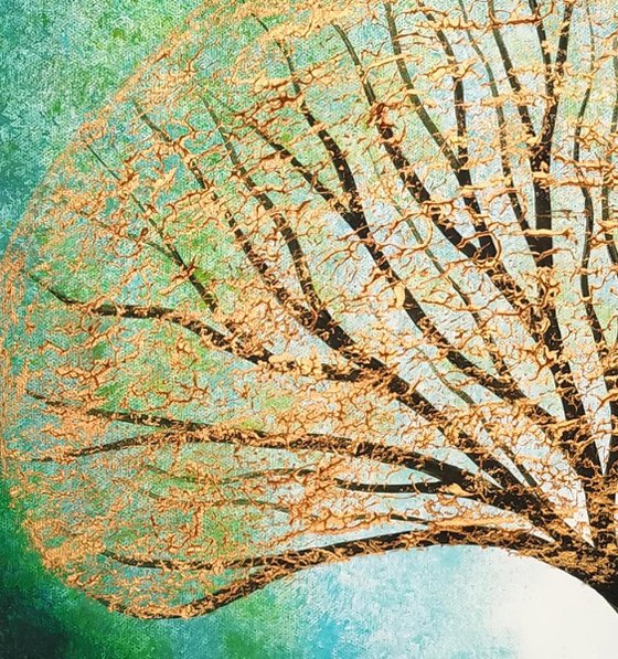 The Shining Emerald Tree