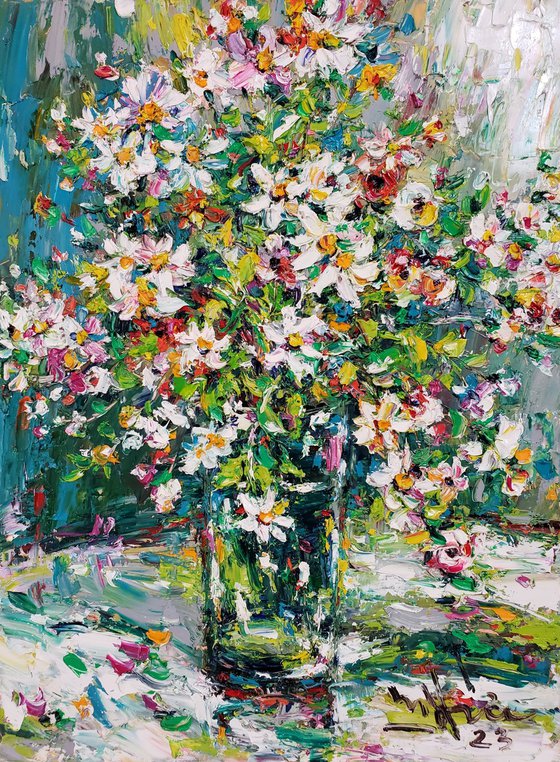 Wildflowers in the glass vase