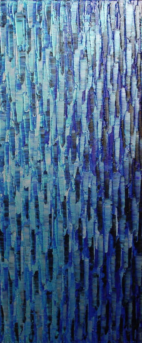 Silver blue color fade by Jonathan Pradillon