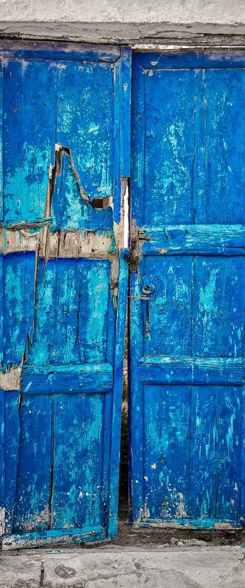 Rustic Door by Ben Robson Hull