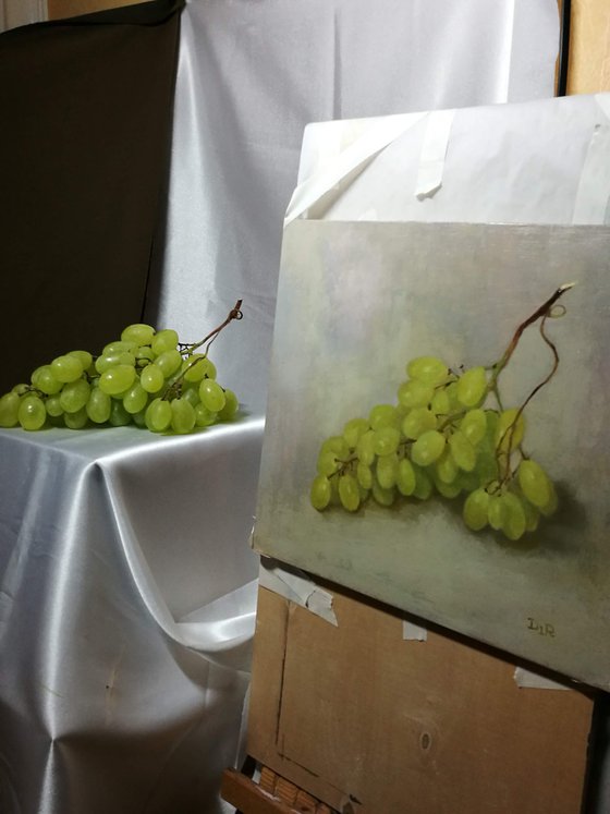 A bunch of grapes