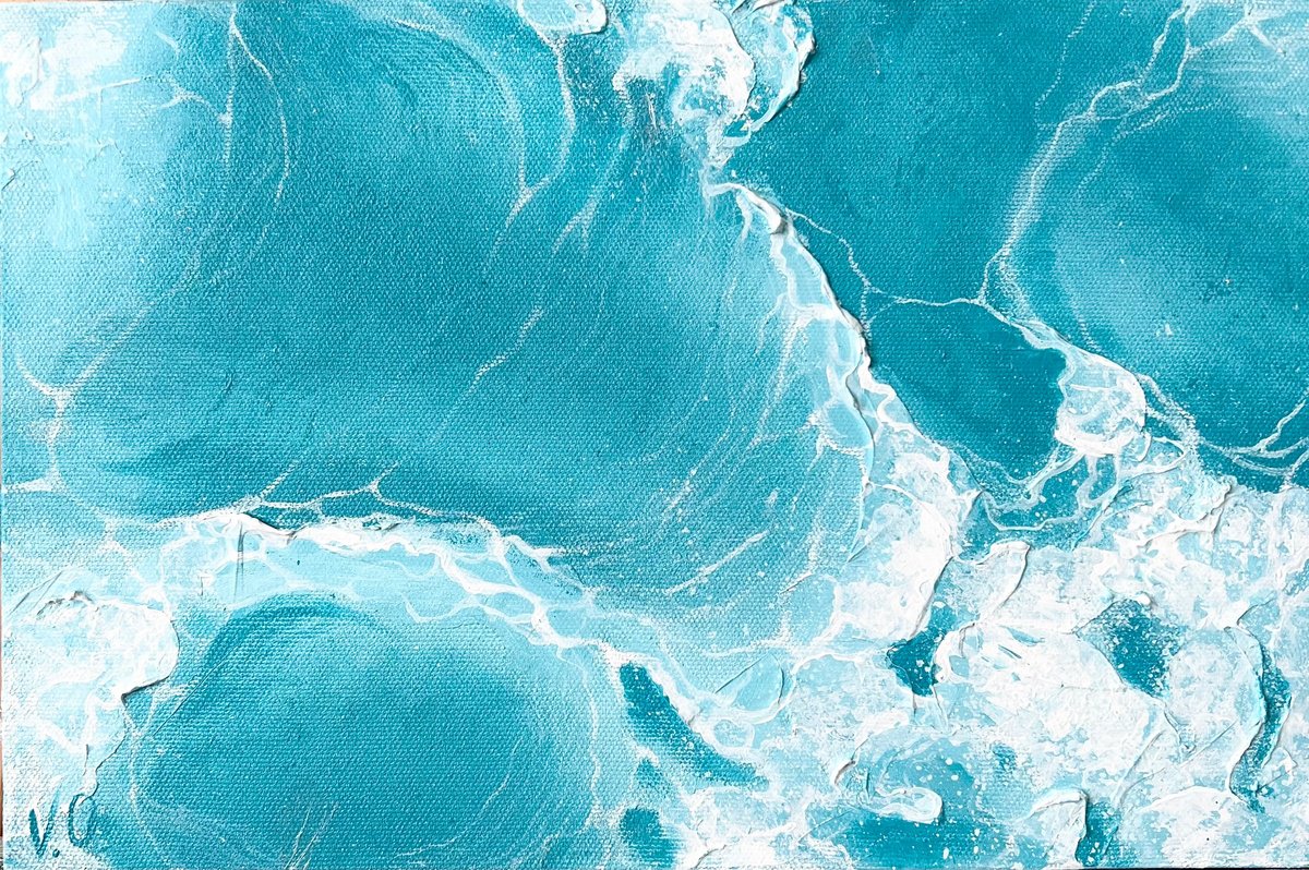 Turquoise flow by Valeria Ocean