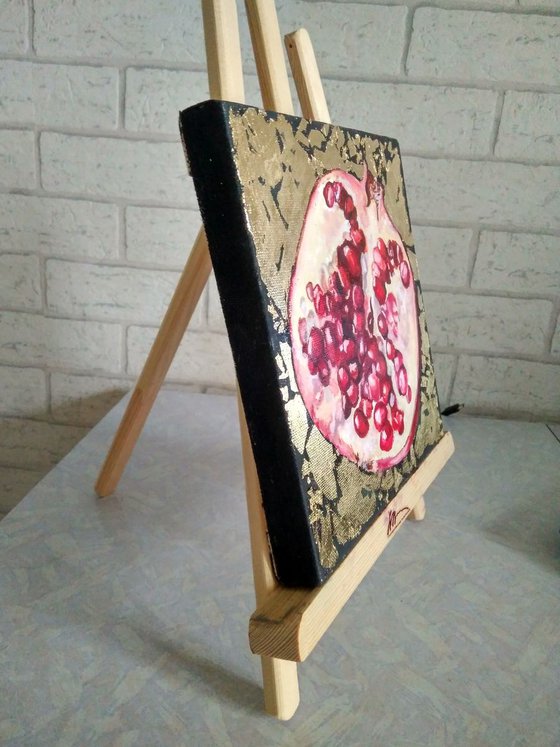 Pomegranate fruit in gold, 20x20 cm. (Ready to hang).