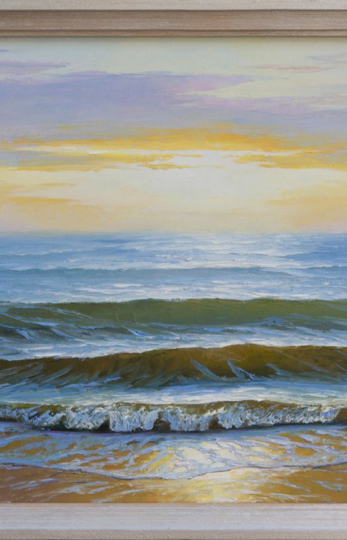 SUNRISE ABOVE THE WAVES by Oleksii Vylusk
