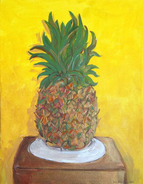 Pineapple by Nezabravka Balkanjieva