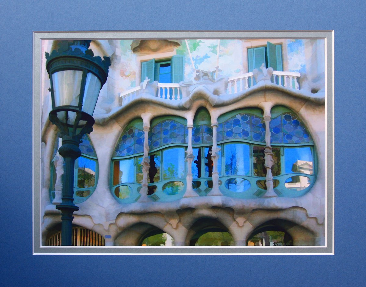 Gaudi by Robin Clarke