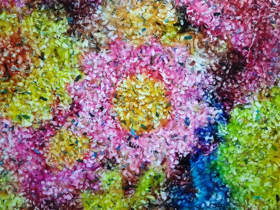 Flowers - 02 - (n.500) - acrylic painting on shredded paper