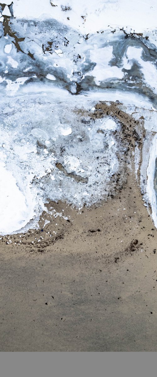 SAND AND SNOW XL by Fabio Accorrà