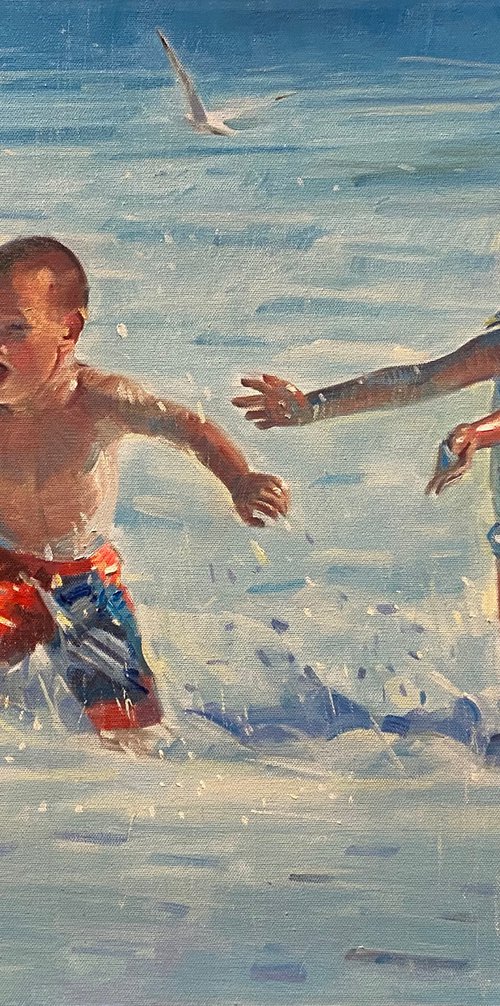 Beach Sibling by Paul Cheng