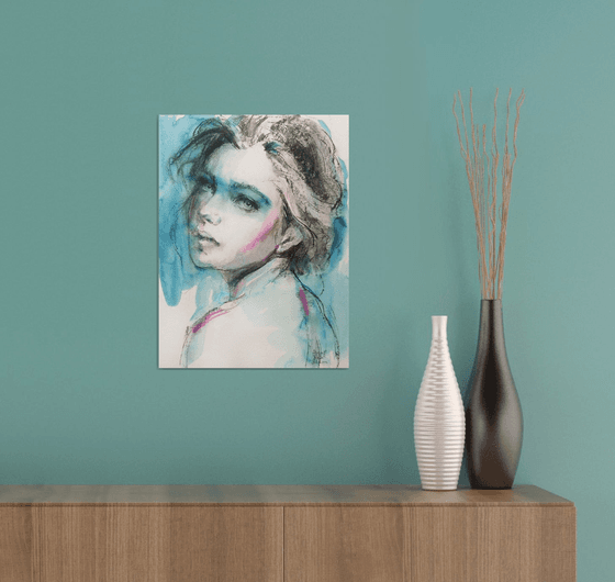 Isabella. Woman modern portrait.