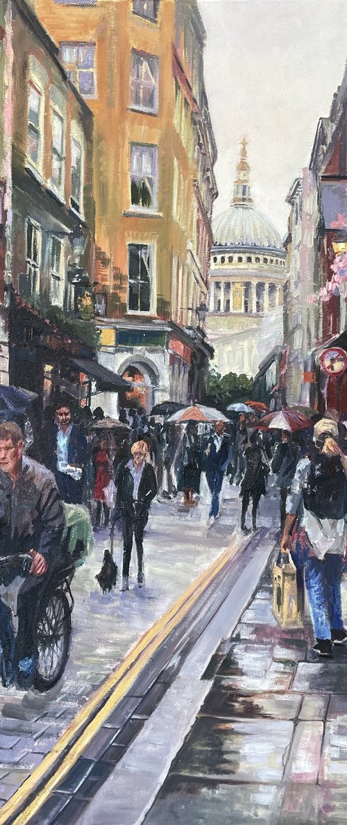 London City Street - St Pauls by Hannah  Bruce