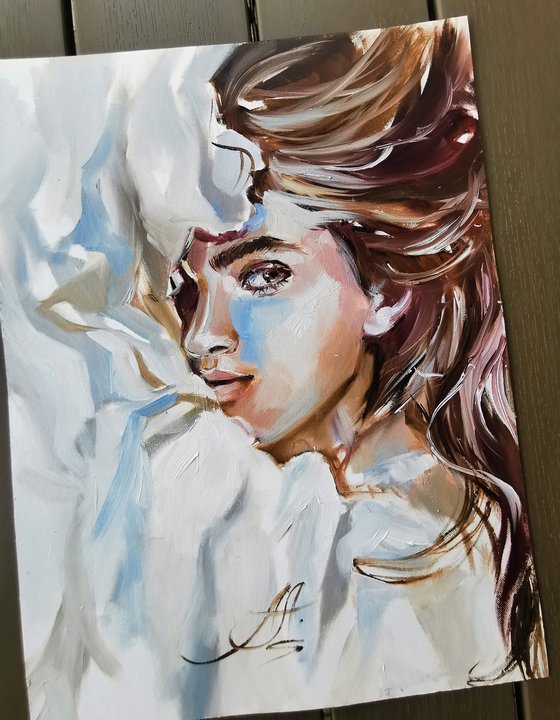 Woman painting on canvas-paper, Expressive eyes, Bohemian style