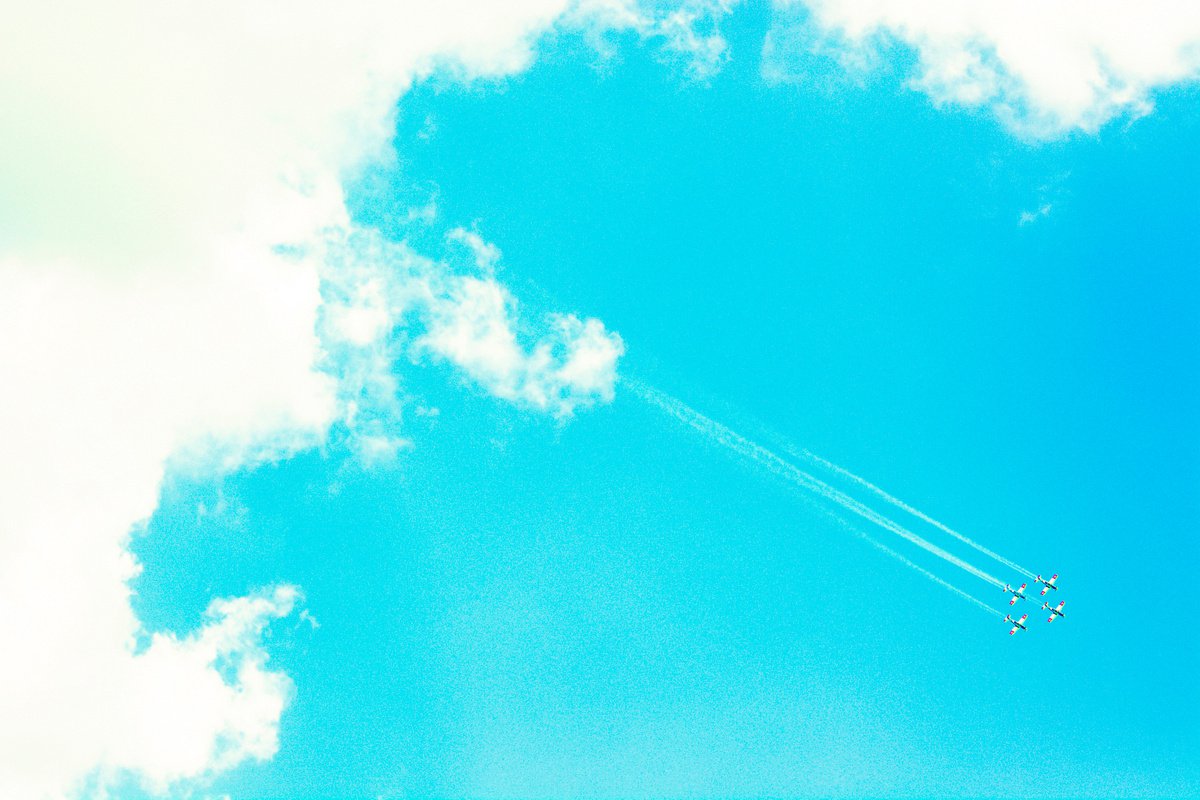 Photorealistic Photograph , Aerial Show Ii By Tal Paz-Fridman, 40 X 28, Artwork For Sale On Artfinder