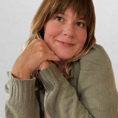 Visit Anna Bergin shop