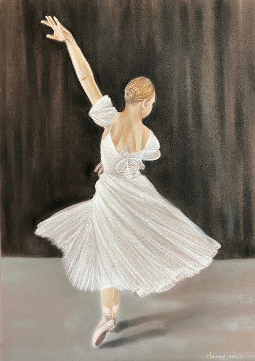Ballet dancer by Maxine Taylor
