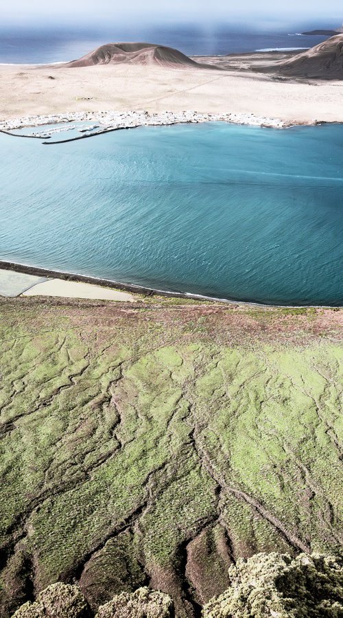 STILL HORIZON by Fabio Accorrà