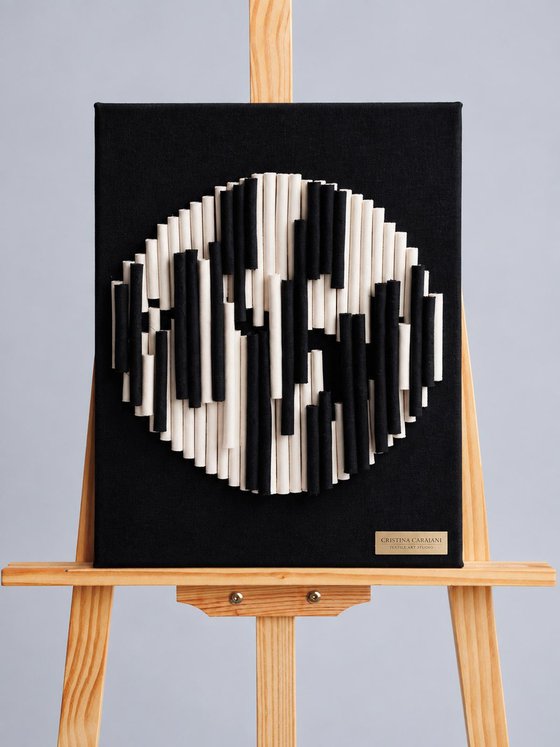 Black and White Circle