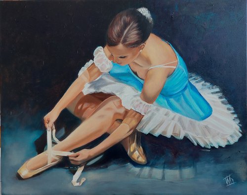 Before the concert. Ballerina by Ira Whittaker