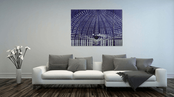 " The queen of the night  "