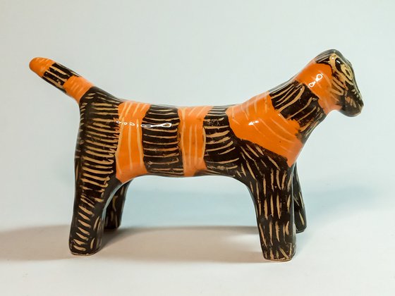 Ceramic sculpture Tiger 14x8 x4 cm