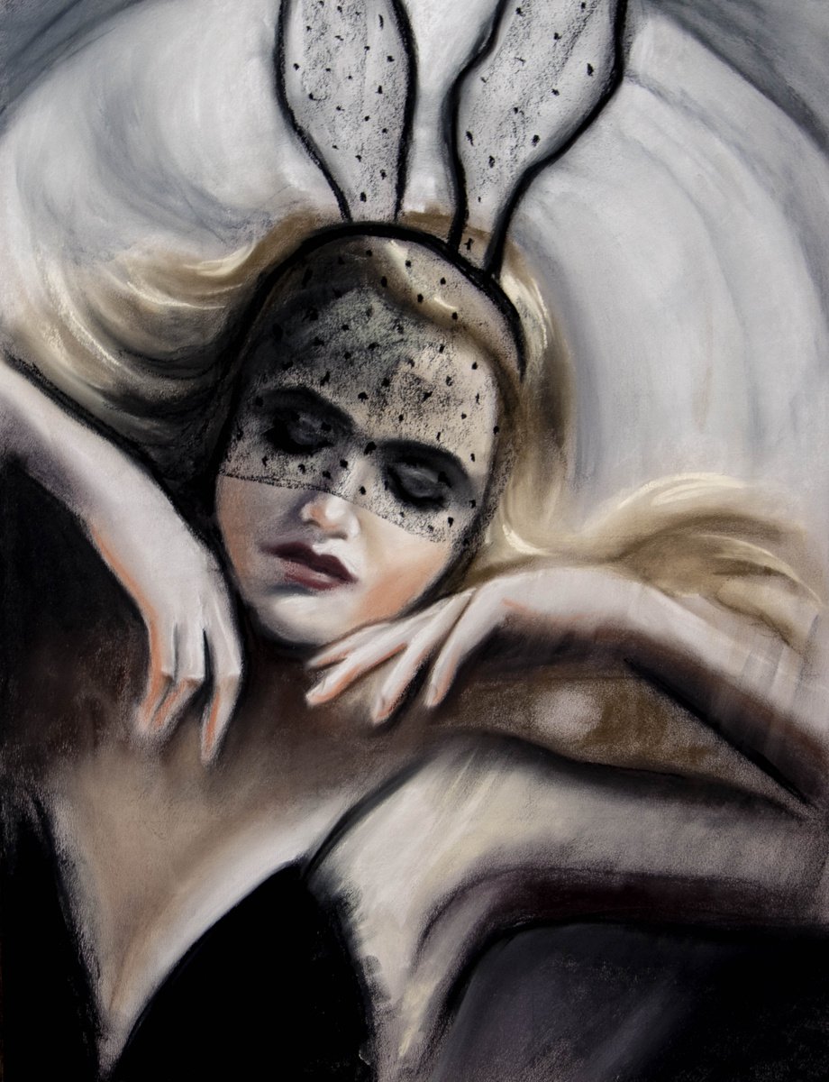 Bunny mask by Inna Medvedeva
