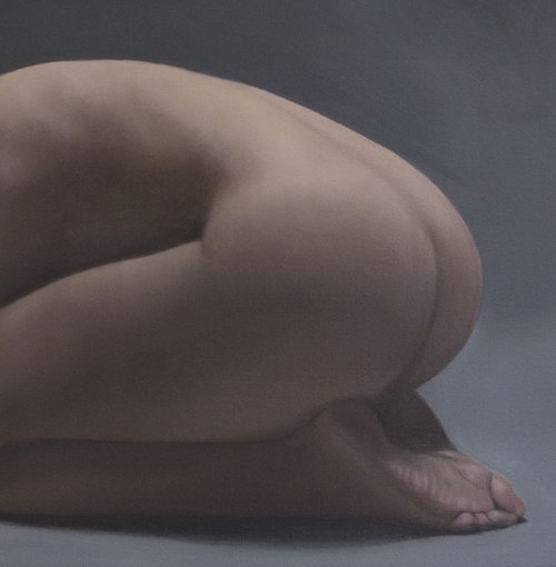 kneeling nude by Mike Skidmore