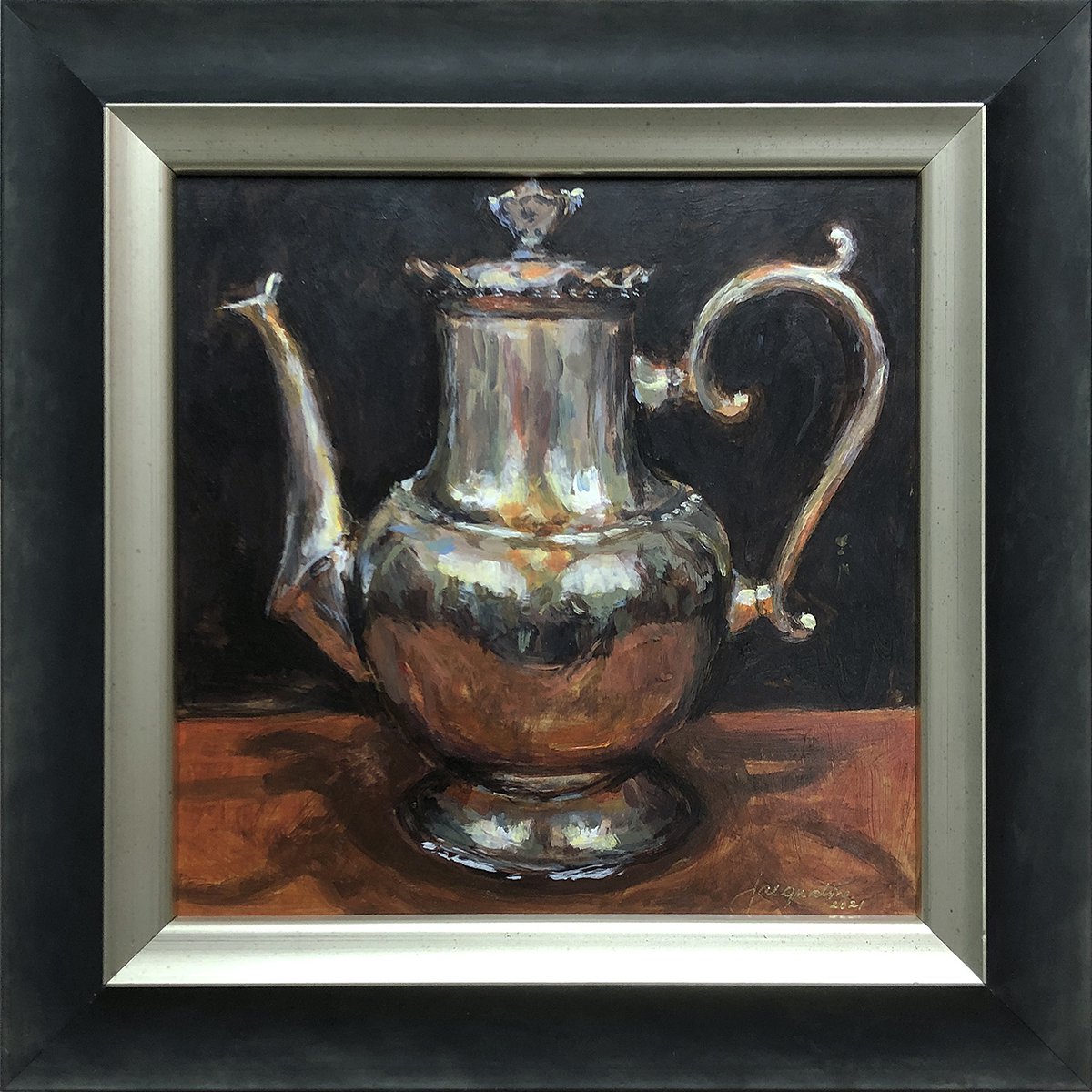 Silver coffee pot by Jacqualine Zonneveld