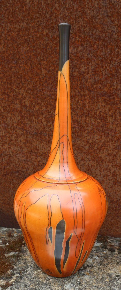 vase 12 by Iñaki San