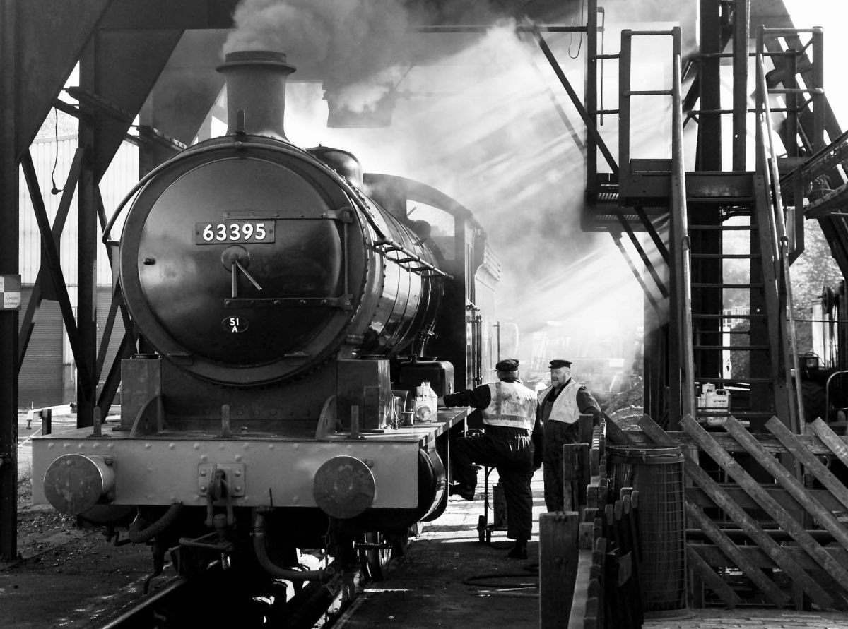 Photorealistic Transport Photograph By Paul Berriff Obe, 40 X 32", Waiting For Steam, Original Artwork