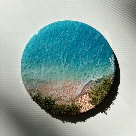 Breathe in - Miniature ocean painting