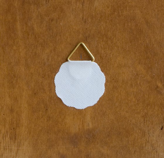 apples bananas in plate with blue