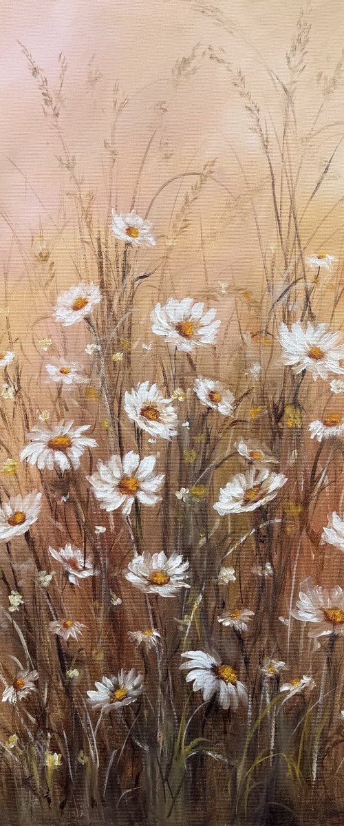 Golden Daisy Breath by Tanja Frost