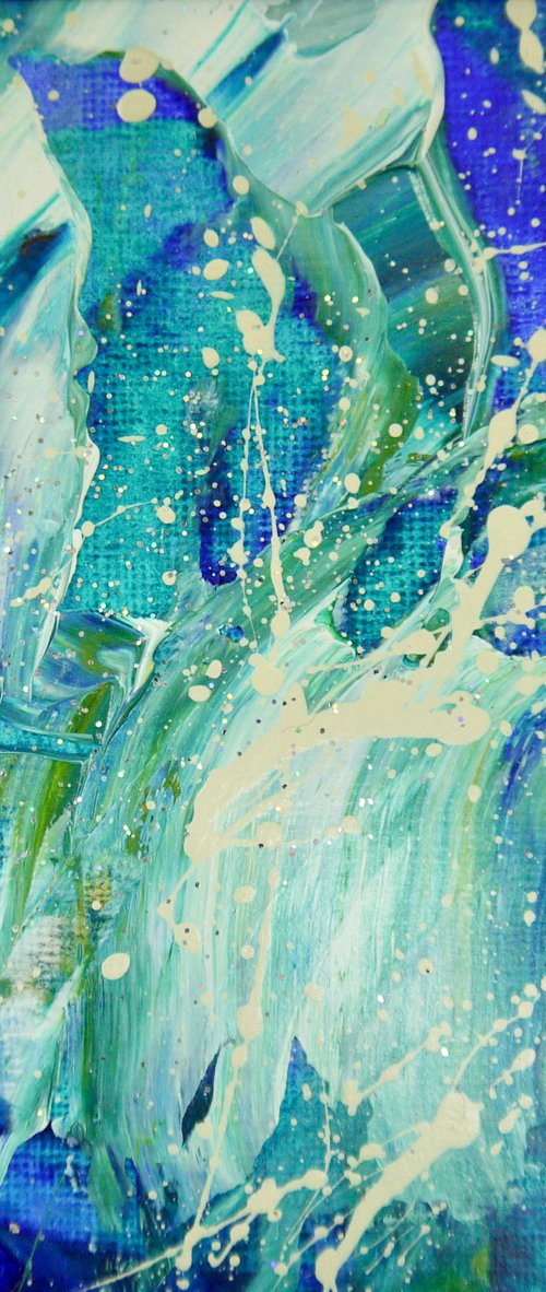 Ocean spray 1 by Emma Sian Pritchard