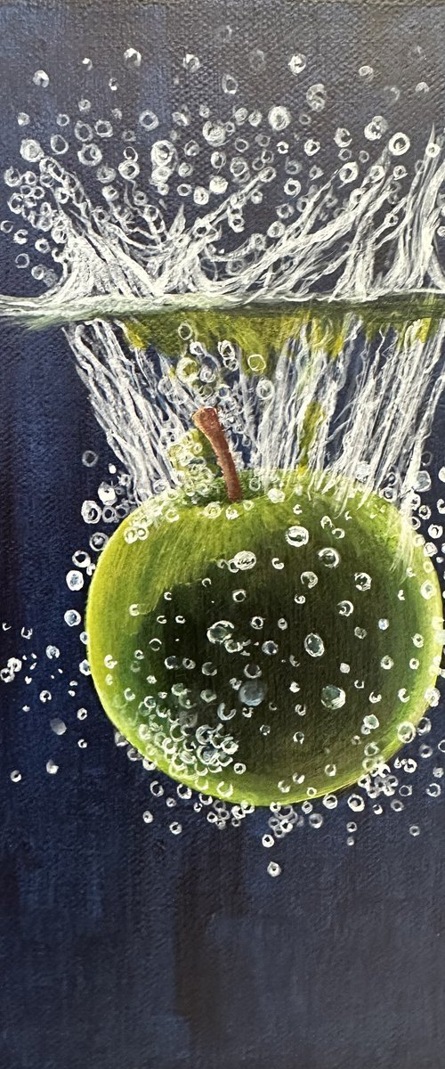 Green apple acrylic painting by Maxine Taylor