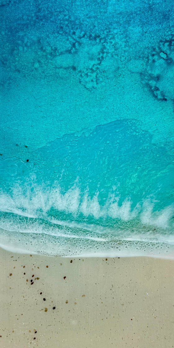 Soothing Love in Every Wave