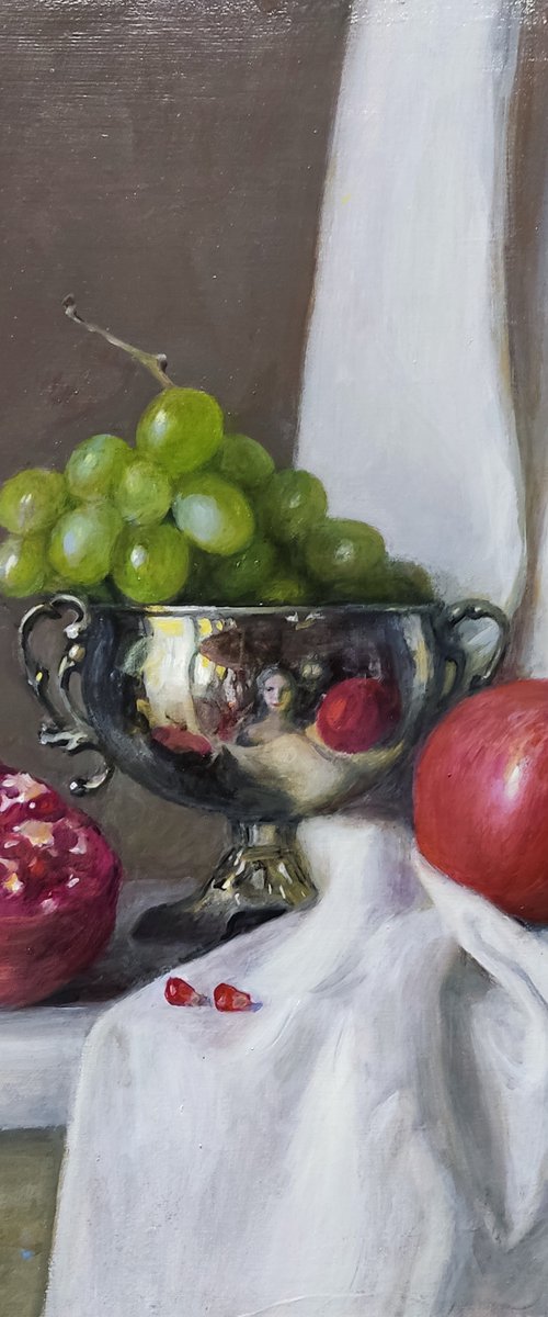 Old Bowl And Fruits by HELINDA (Olga Müller)