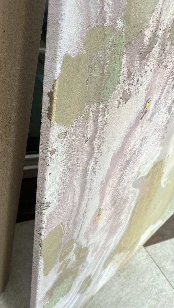 Gentle Gold Pink Abstraction
